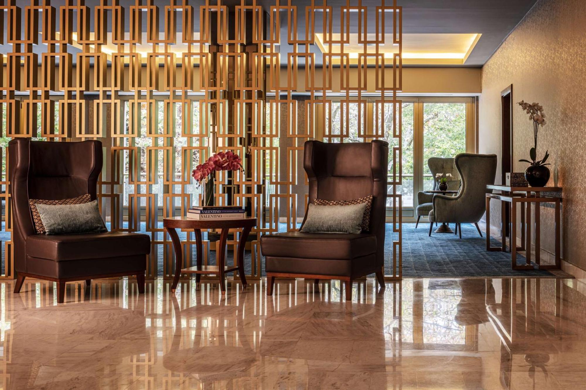 티볼리 아베니다 리베르다데 더 리딩 호텔 오브 더 월드 리스본 외부 사진 The lobby of the hotel